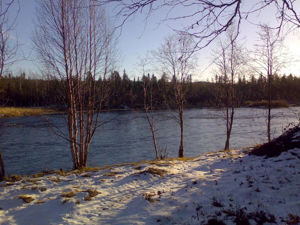 Hoviranta Tiainen Cottage ภายนอก รูปภาพ