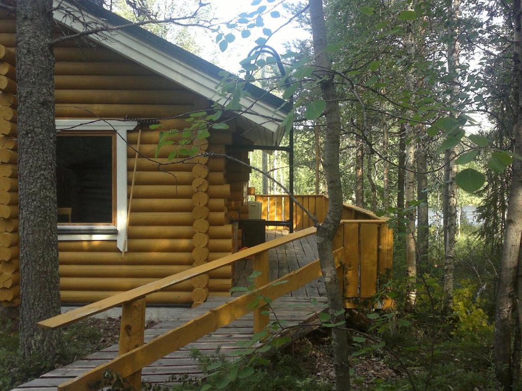 Hoviranta Tiainen Cottage ภายนอก รูปภาพ