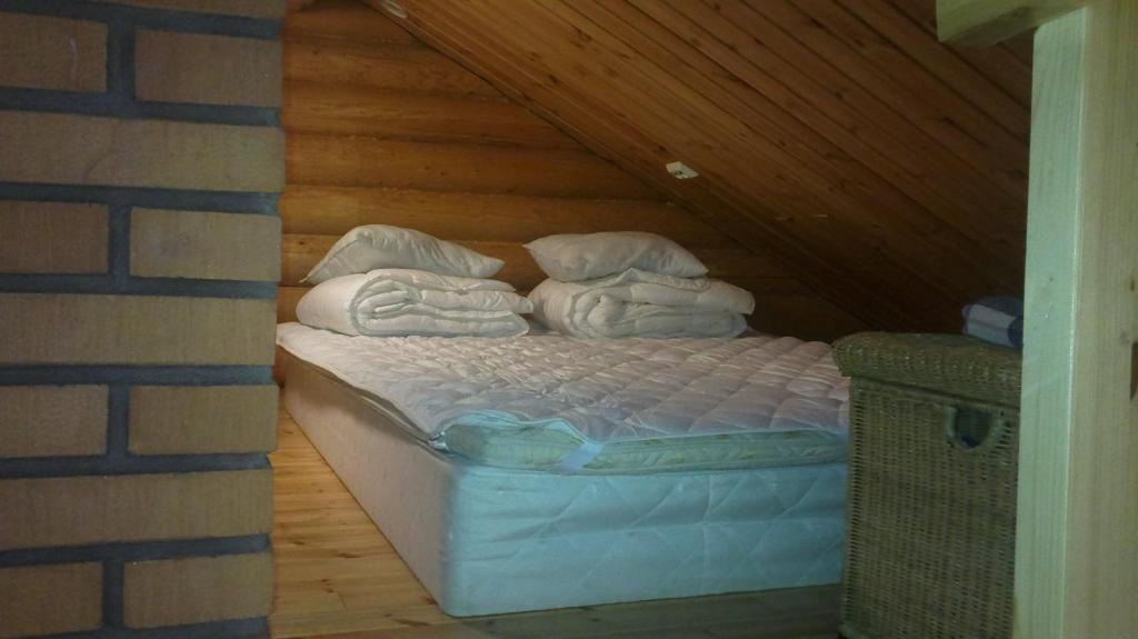 Hoviranta Tiainen Cottage ภายนอก รูปภาพ