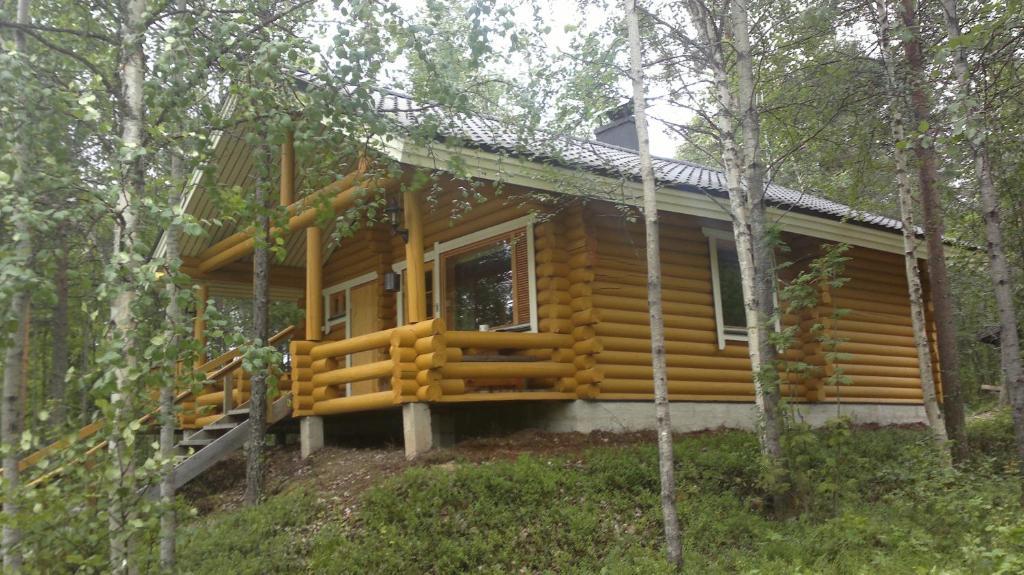 Hoviranta Tiainen Cottage ภายนอก รูปภาพ